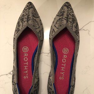 Rothy’s 'The Point' Limited Edition in Gray Stone Snake Skin, Size 5.5